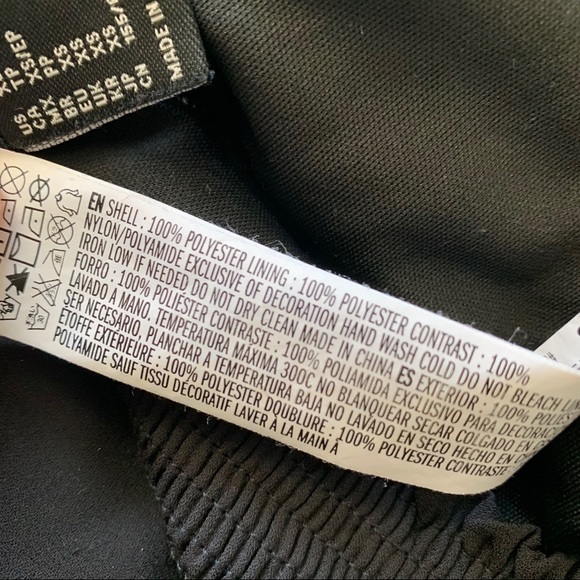 4 for $20 🖤 FOREVER 21 Lace Trim Shorts - Picture 5 of 5